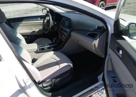 2015 Hyundai Sonata Se из США, поврежденный, VIN 5NPE24AF9FH242419